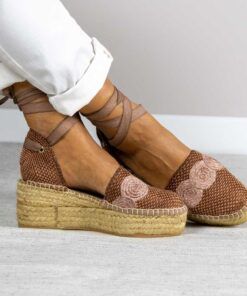 Alternative view of Alpargata con cuña Alma Marrón.