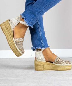 Alpargata con cuña Cloe Beig.