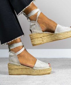 Alpargata con cuña Clara Visón.