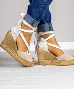 Alpargata con cuña Dolores Beig.