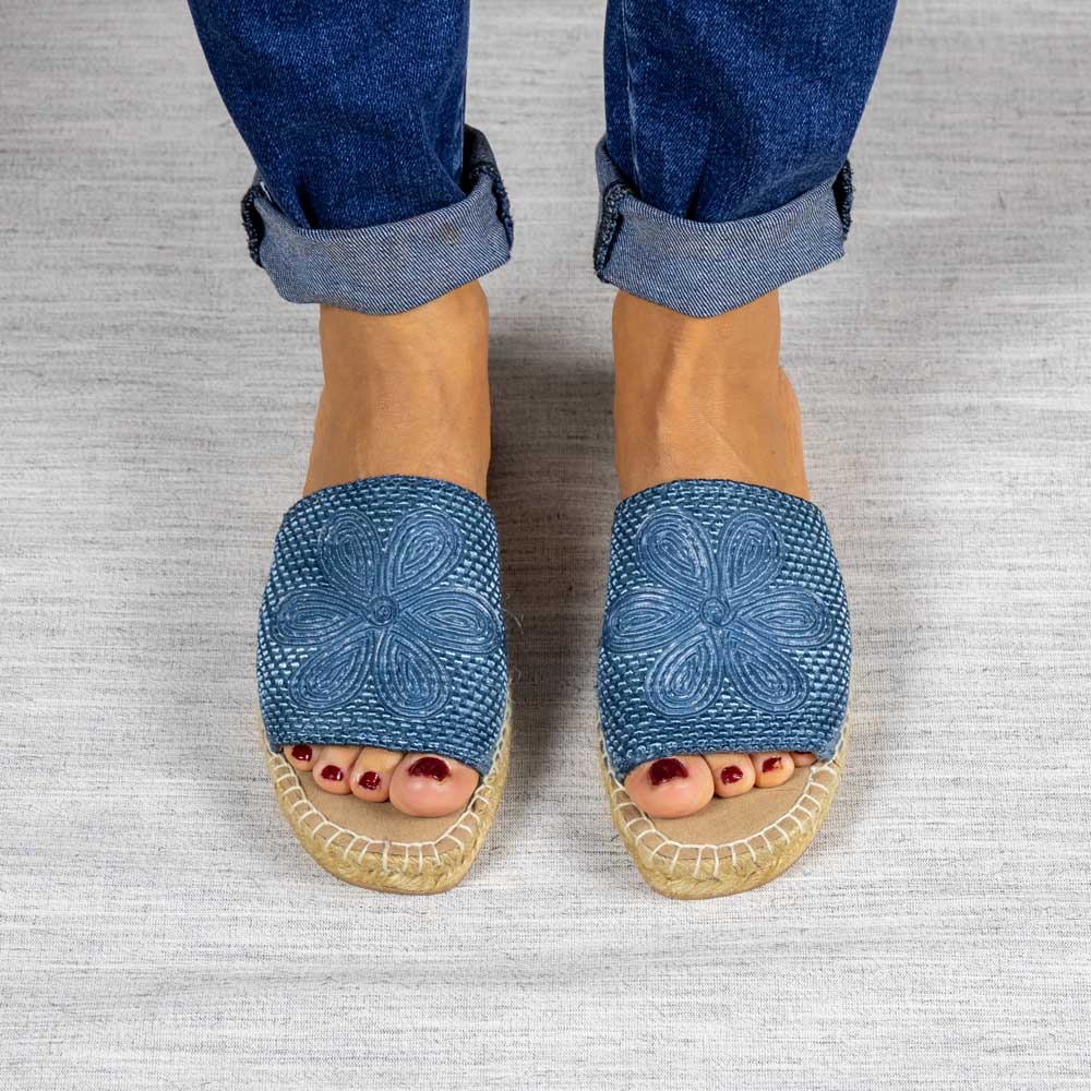 Alpargata plana Lucky Jeans.