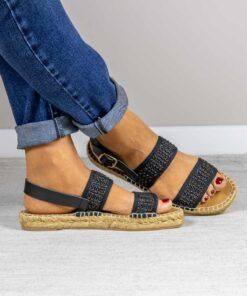 Alternative view of Alpargata plana Valeria Negra.