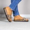 Calzado bio de mujer modelo Alba color animal print tanzania con suela confortable Maretas